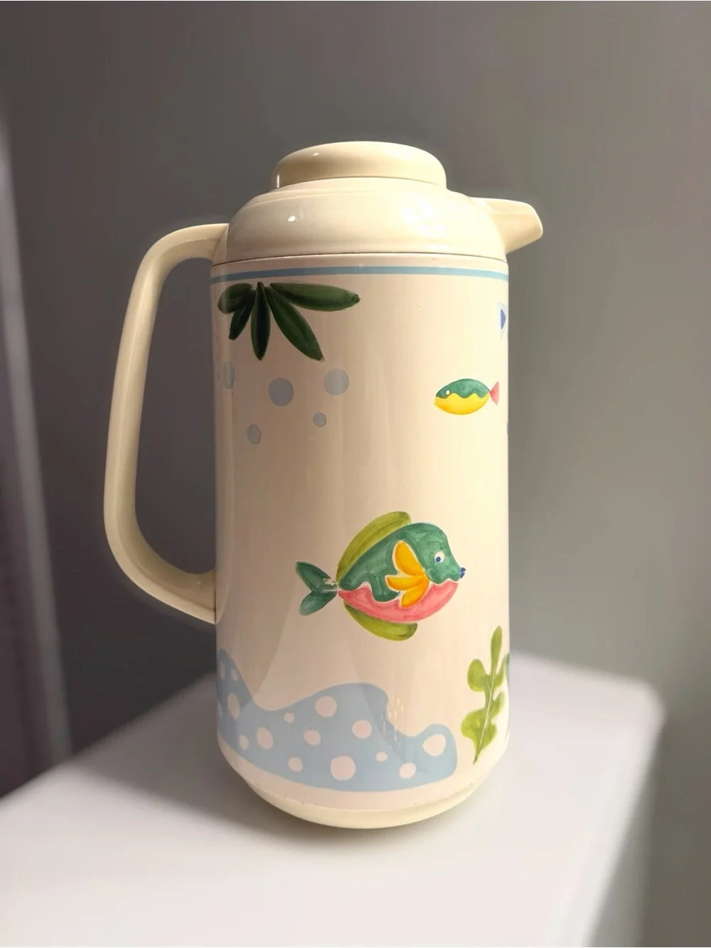 Vintage Studio Nova Tropical Fish Insulated Carafe Pitcher Made in Taiwan